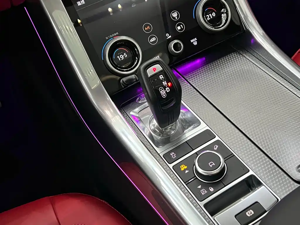 Land Rover Sport — миниатюра 16