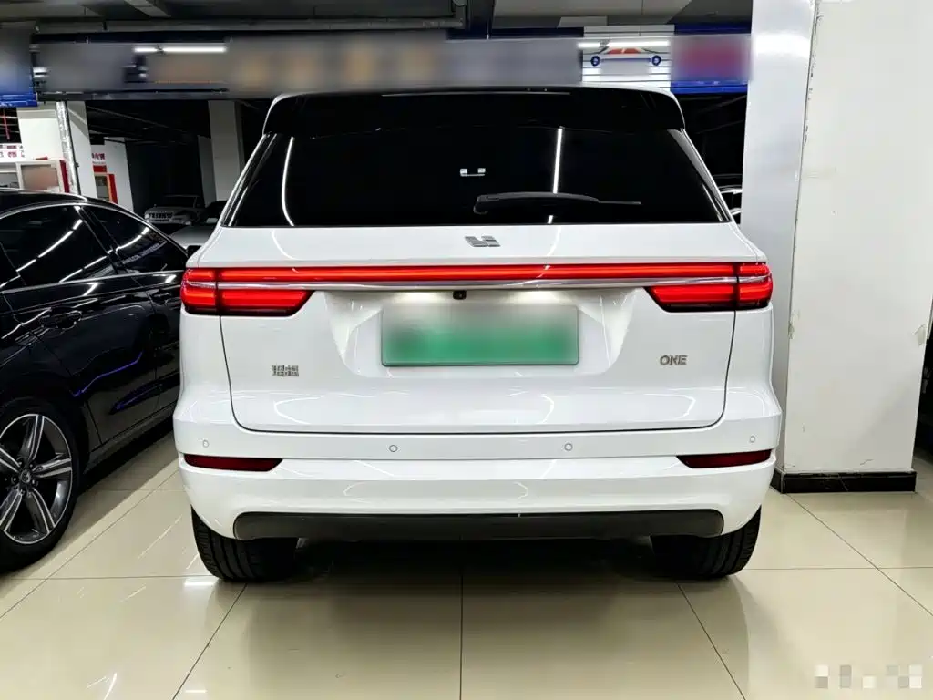 Li Auto Li ONE — миниатюра 6