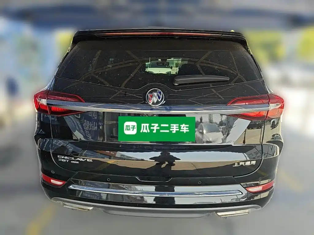 Buick Enclave — миниатюра 8