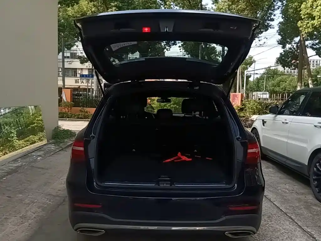 Mercedes-Benz GLC — миниатюра 19