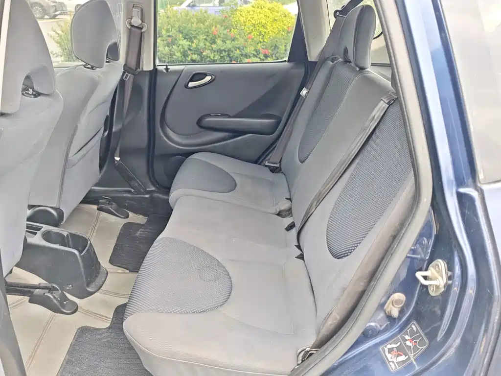 Honda Fit — миниатюра 15