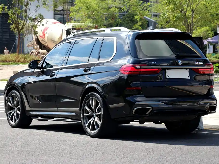 BMW X7 — миниатюра 9