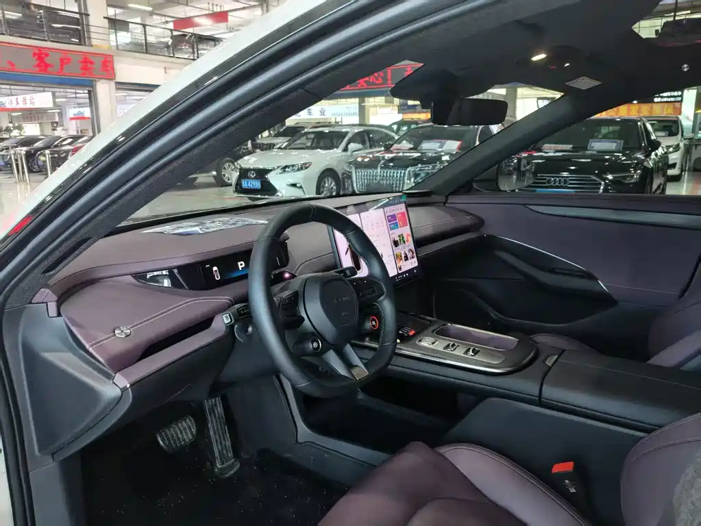 XIAOMI CAR XIAOMI SU7