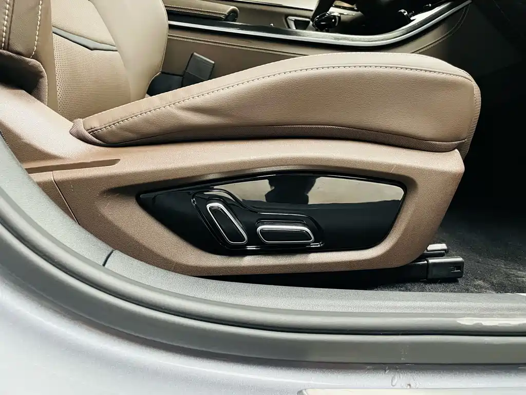 BYD Han — миниатюра 19