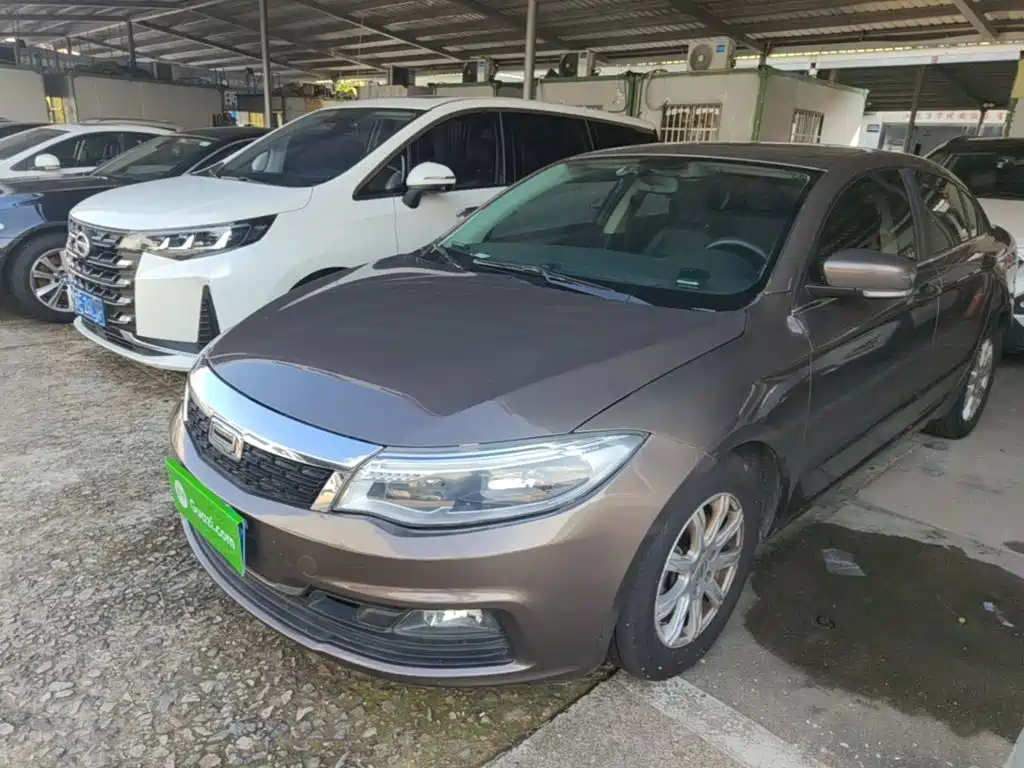 Qoros Qoros 3 — миниатюра 2