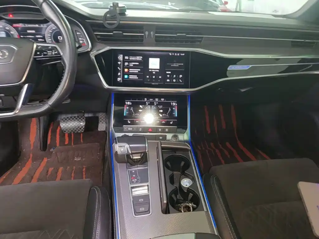 Audi A6L — миниатюра 13