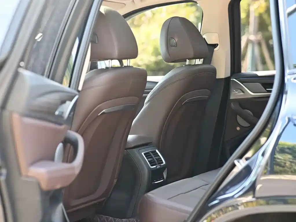 BMW X3 — миниатюра 5