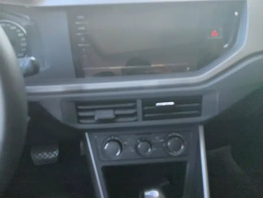 Volkswagen Polo — миниатюра 13
