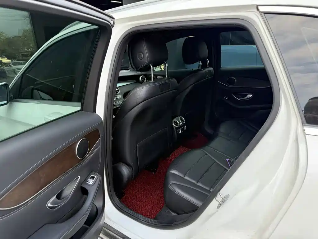 Mercedes-Benz GLC — миниатюра 3