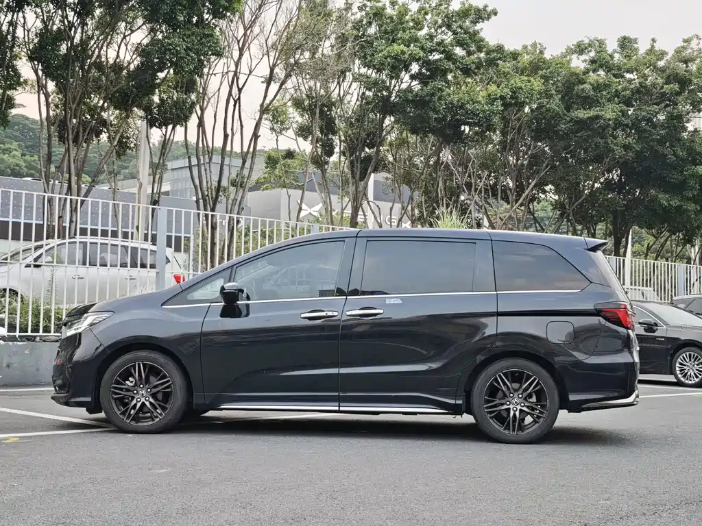 Honda Odyssey — миниатюра 5