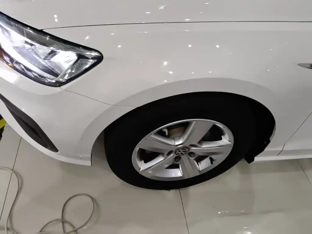 Volkswagen Lamando — миниатюра 23