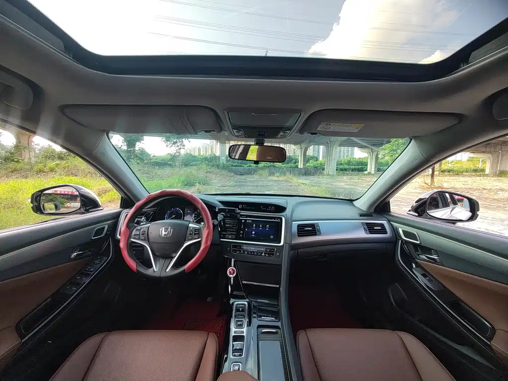 Honda Spirior — миниатюра 10