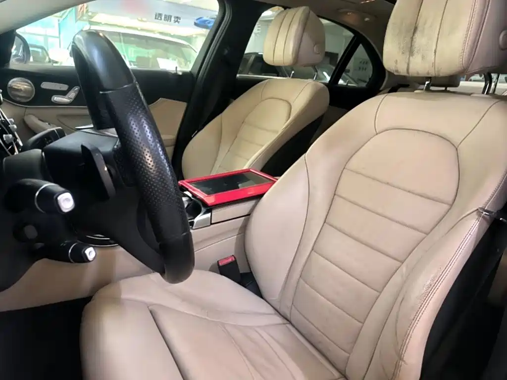 Mercedes-Benz C-Class — миниатюра 15