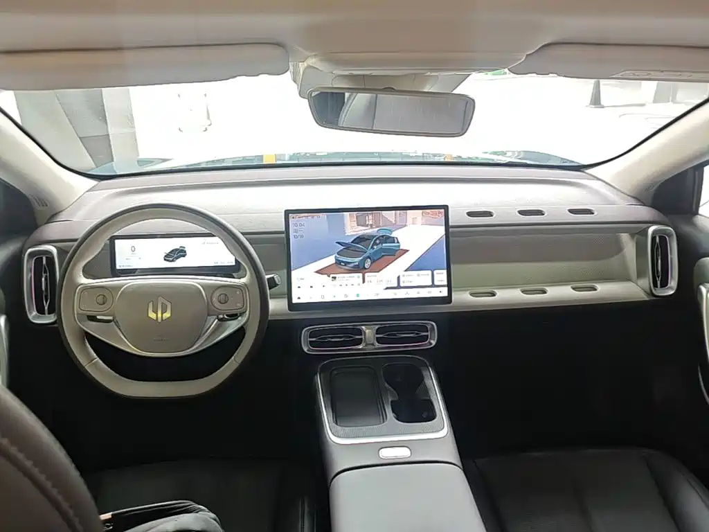 Leapmotor Leapmotor B01 — миниатюра 10