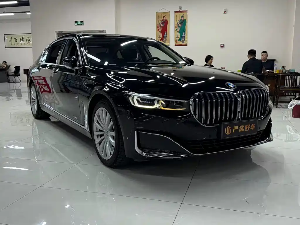BMW 7 Series — миниатюра 3