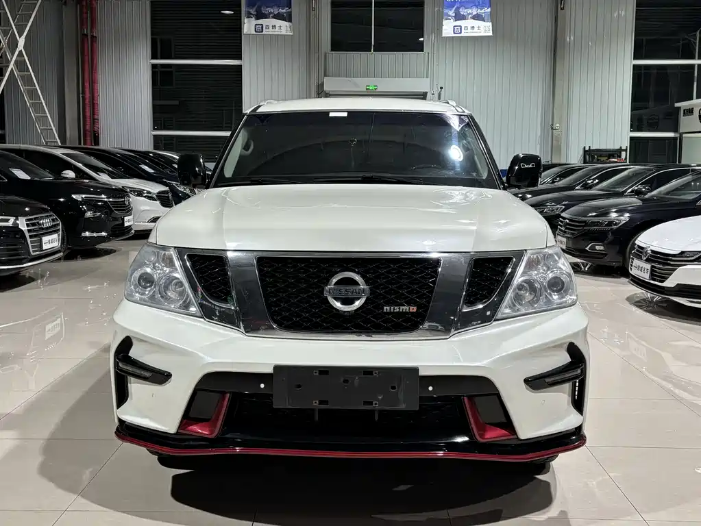 Nissan Patrol — миниатюра 2