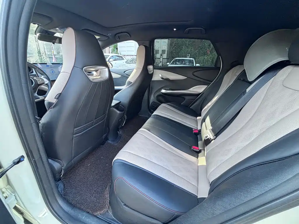 BYD Dolphin — миниатюра 14