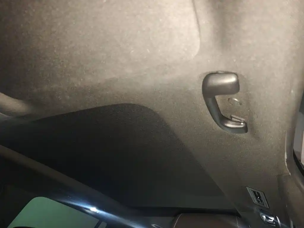 Cadillac XT6 — миниатюра 15
