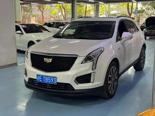 CADILLAC XT5