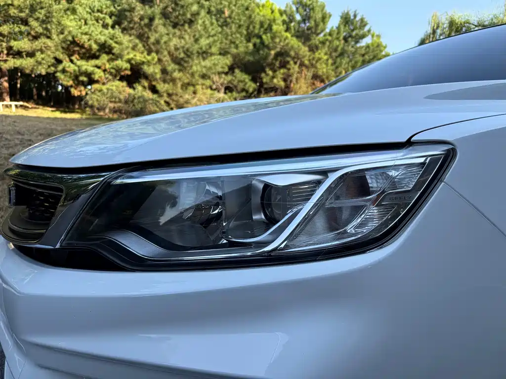 Geely Vision — миниатюра 16