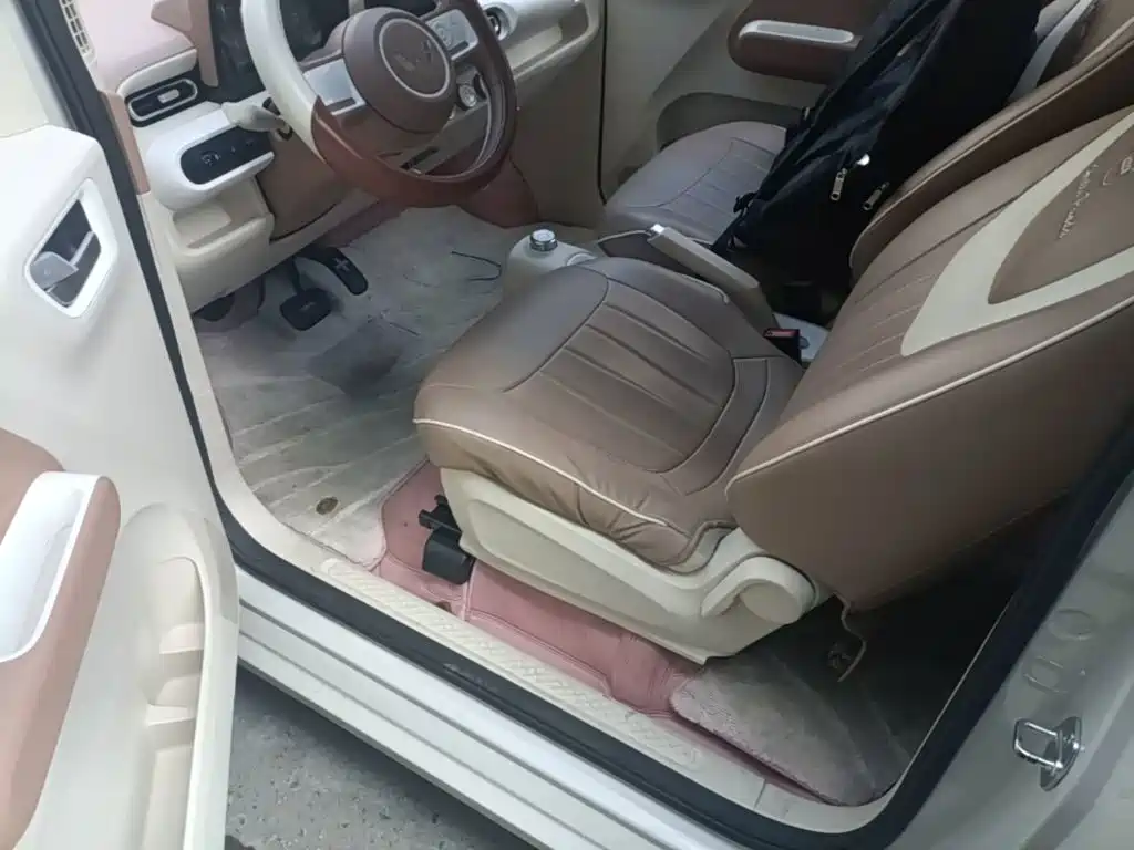 Wuling MINIEV — миниатюра 16