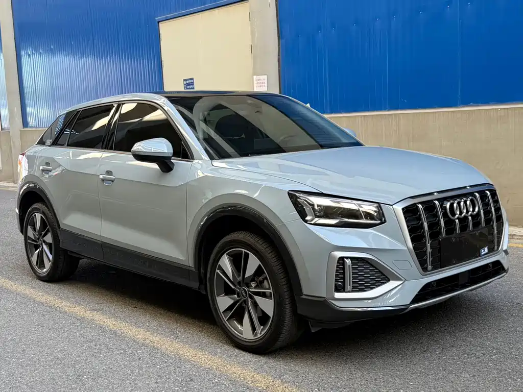 Audi Q2L — миниатюра 3