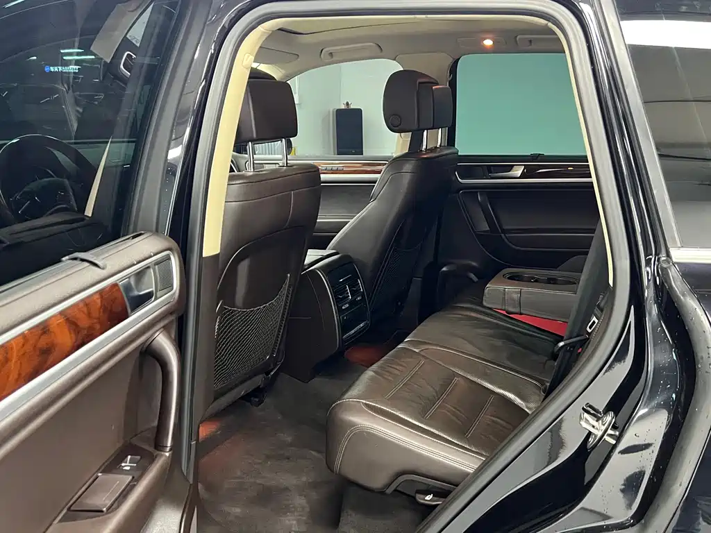 Volkswagen Touareg 3.0TSI High Config Type, фото 8