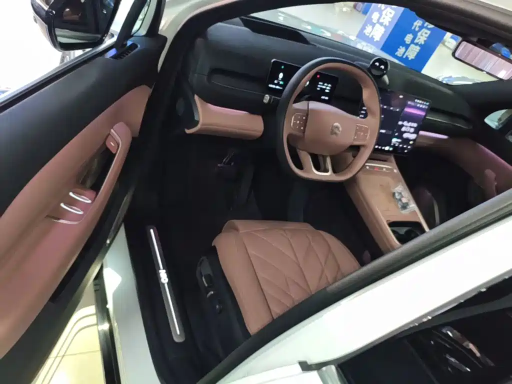 NIO EC6 — миниатюра 16