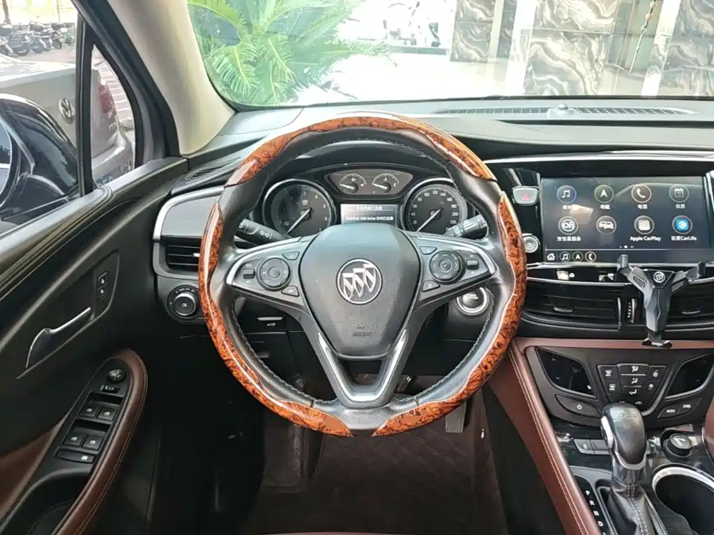 Buick Envision Plus — миниатюра 11