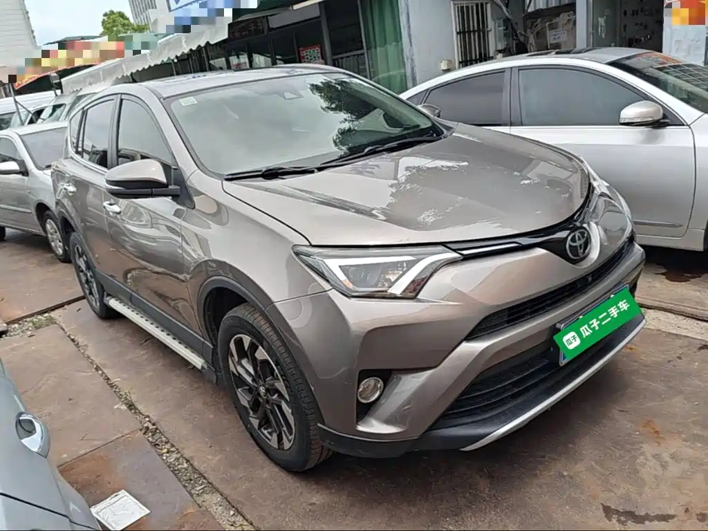 Toyota RAV4 2018 2.5L AT Elite i