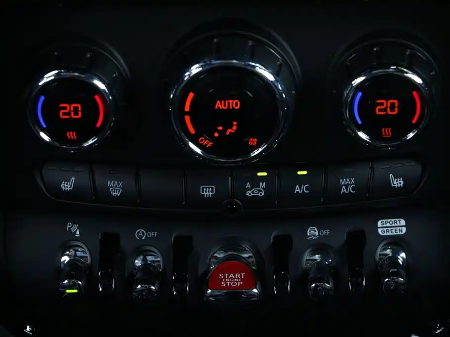 MINI Mini Clubman — миниатюра 15