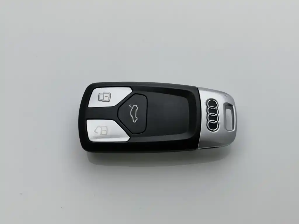 Audi A4L — миниатюра 19
