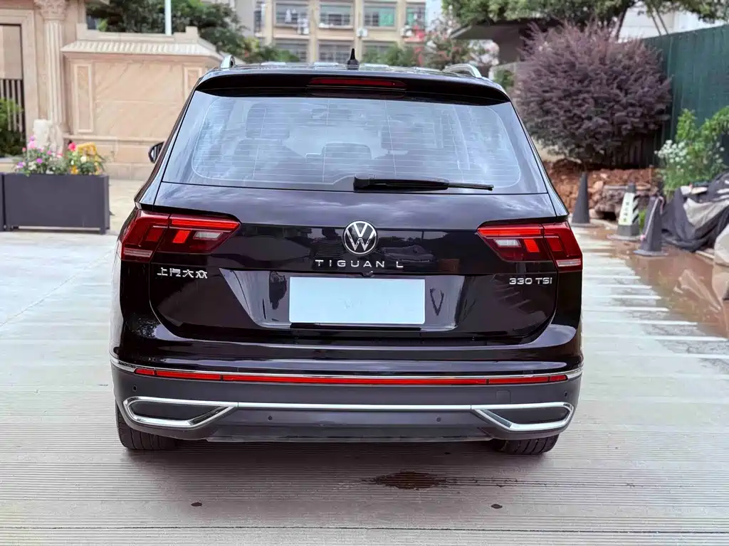 Volkswagen Tiguan L — миниатюра 11