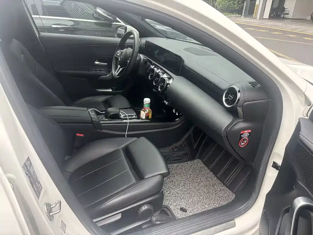 Mercedes-Benz A-Class A 2020 A 200 L Sport Fashion