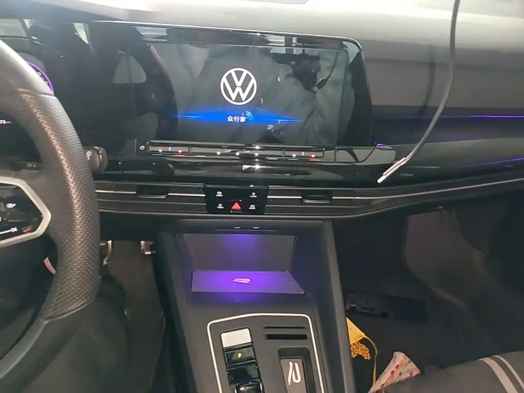 Volkswagen Golf — миниатюра 13