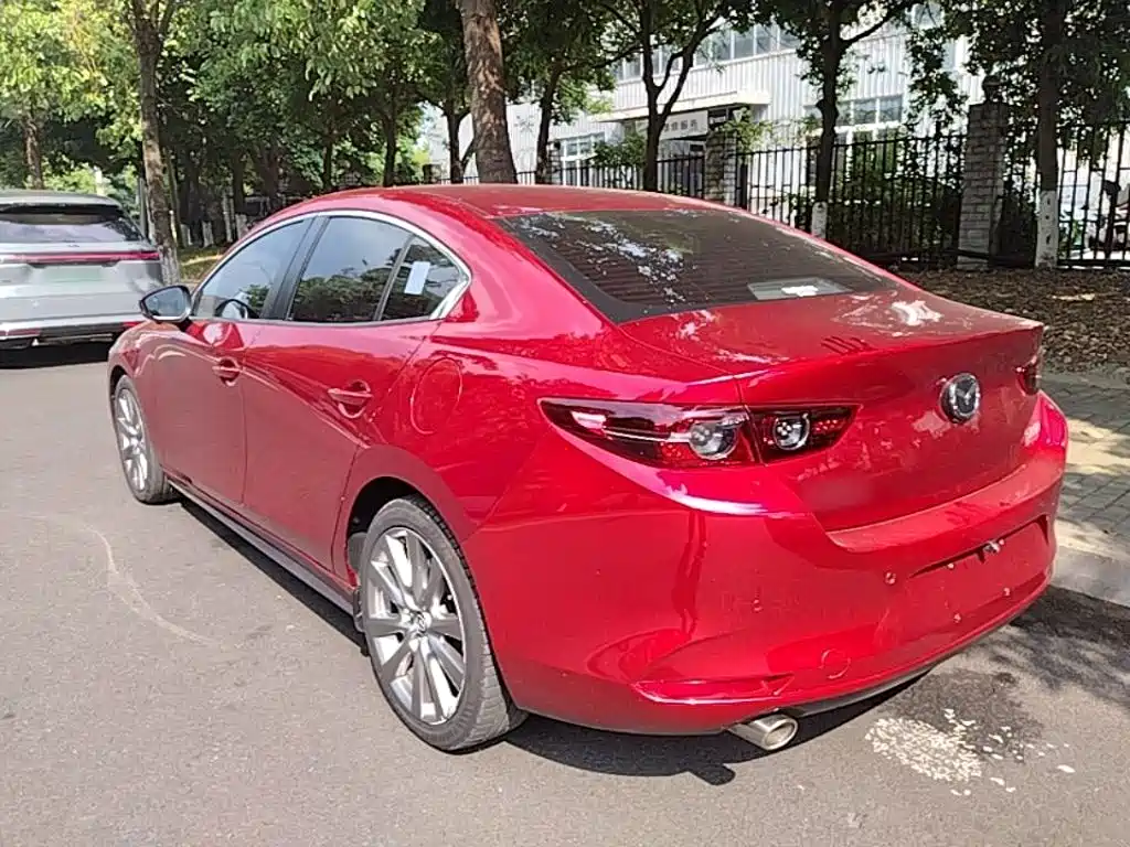 Mazda 3 Axela — миниатюра 5
