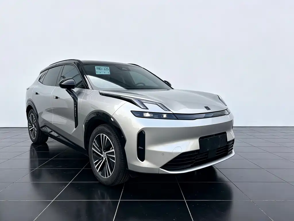 Lynk & Co 08 EM-P — миниатюра 7