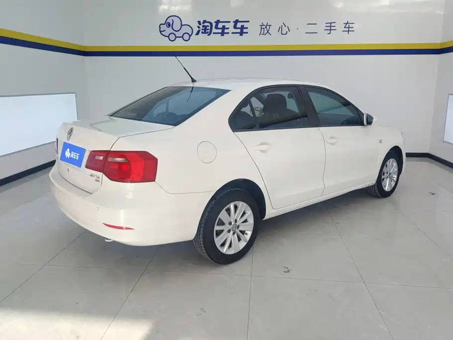 Volkswagen Jetta — миниатюра 3