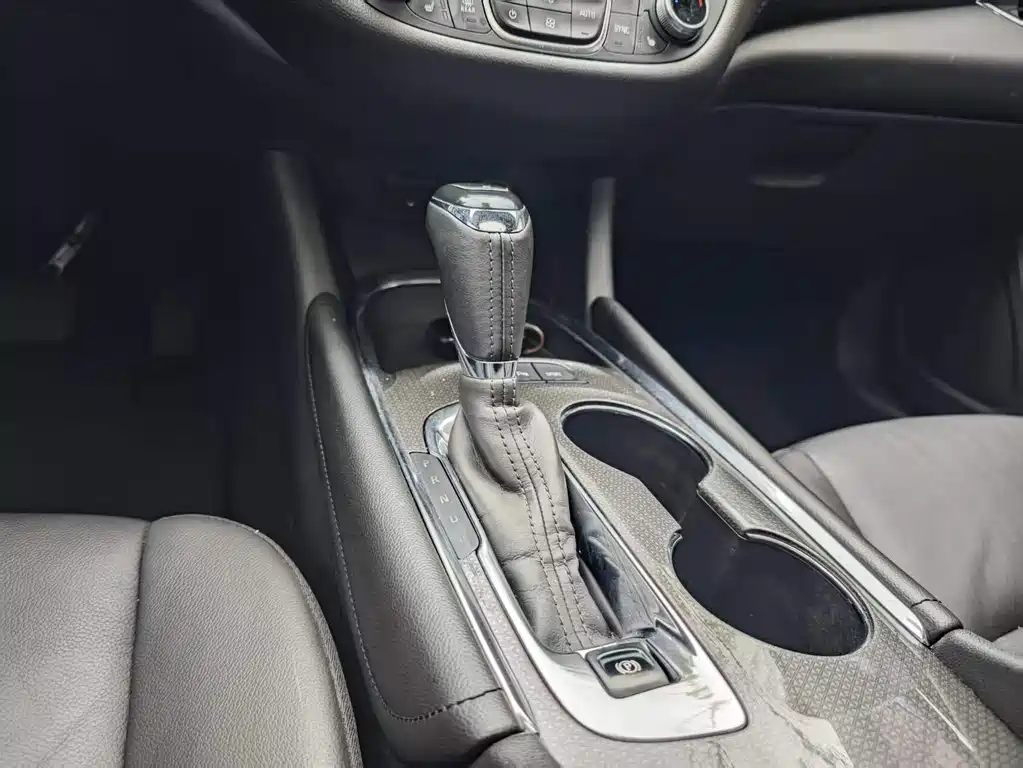 Chevrolet Malibu XL — миниатюра 10