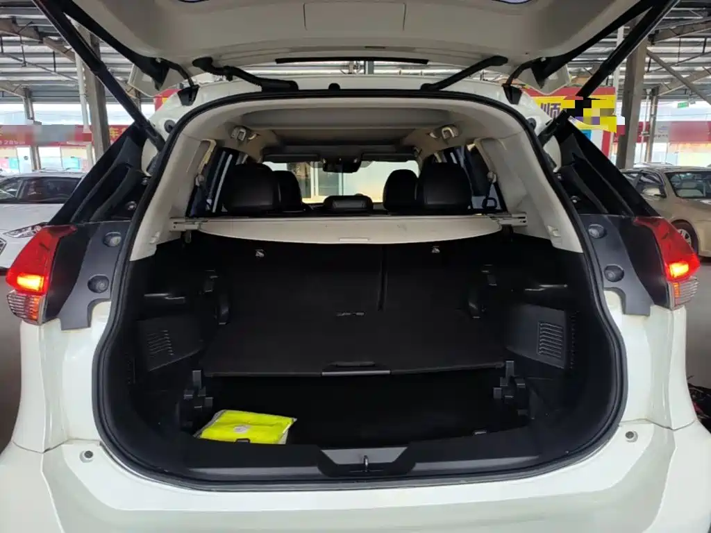 Nissan X-Trail — миниатюра 19