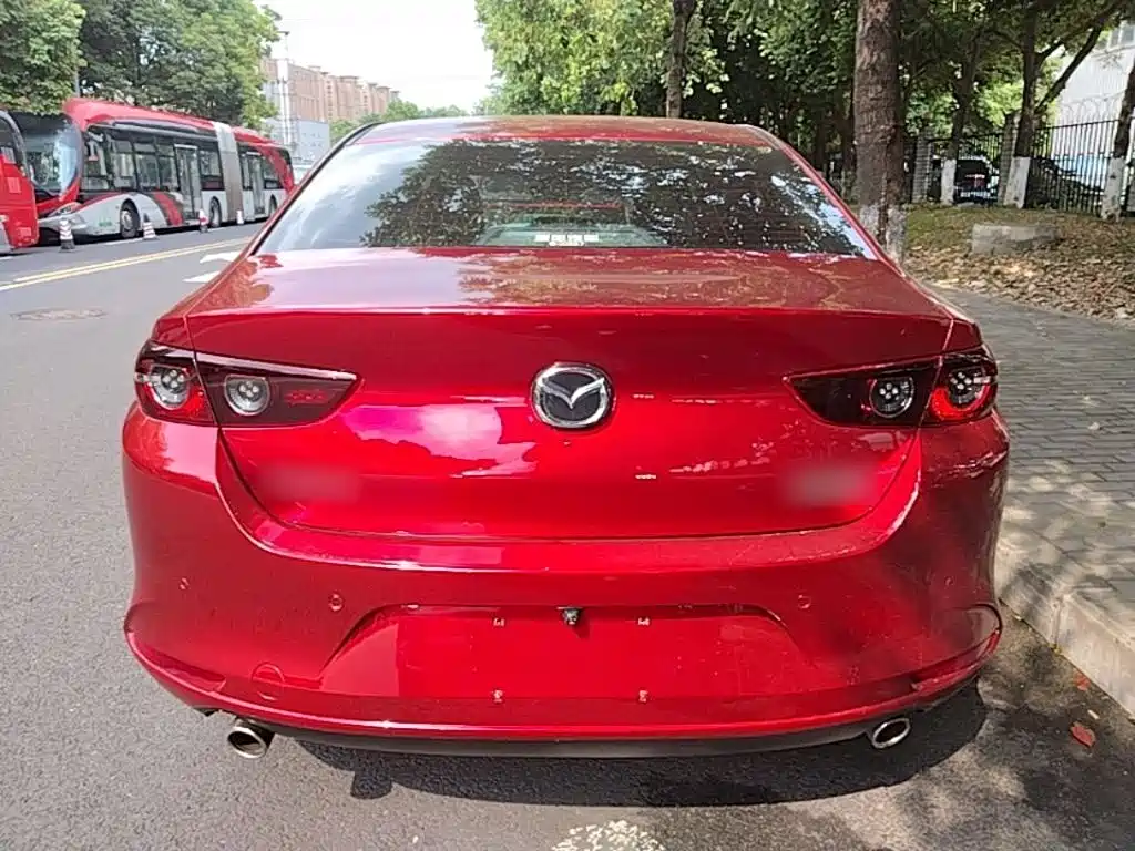 Mazda 3 Axela — миниатюра 6