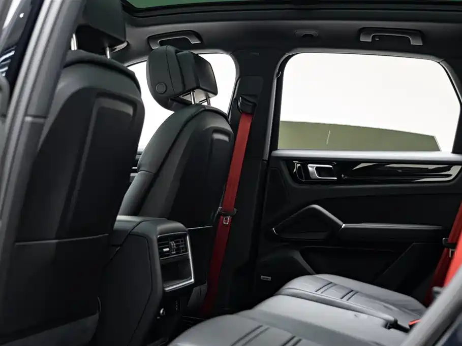 Porsche Cayenne 2019 Cayenne 3.0T