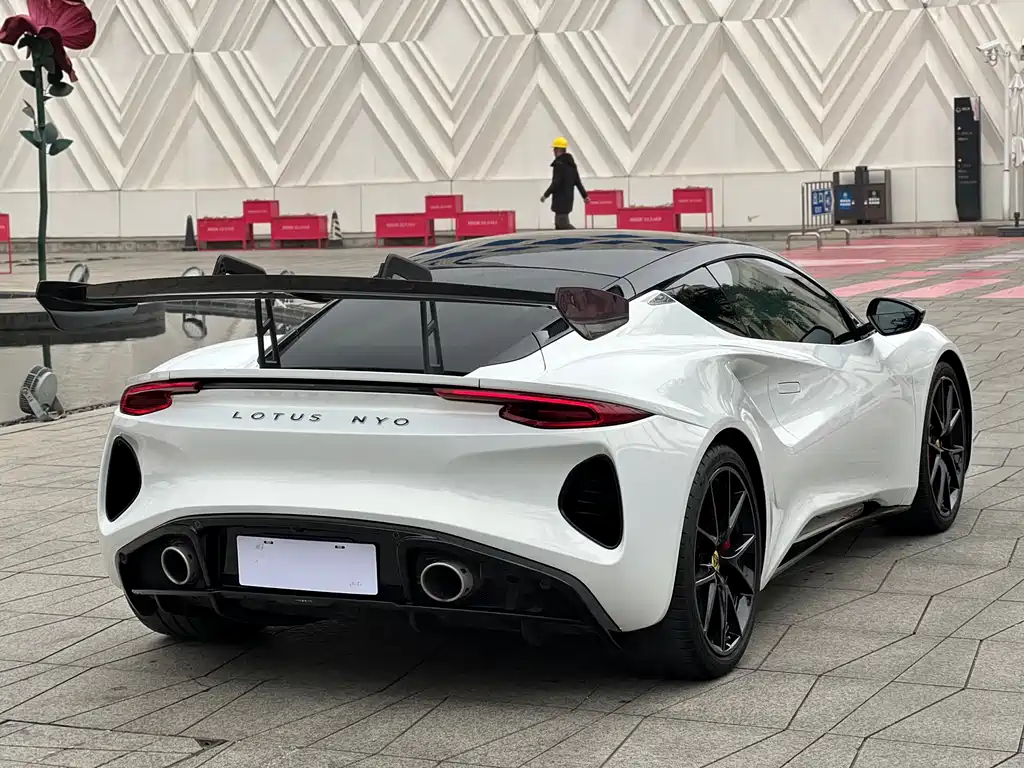 LOTUS SPORTS CAR EMIRA