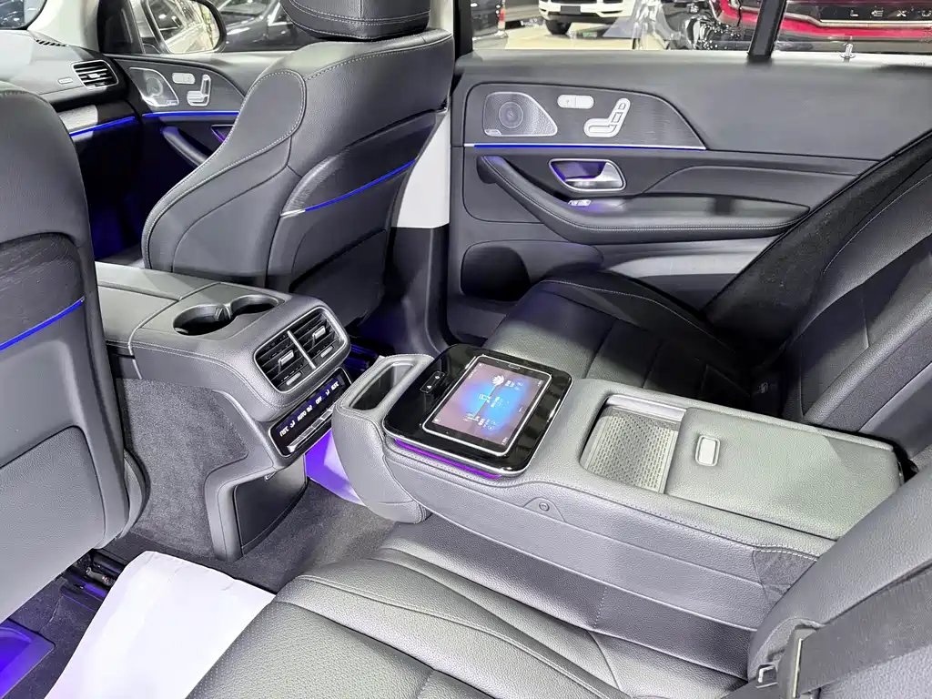 Mercedes-Benz GLE (Import) — миниатюра 12