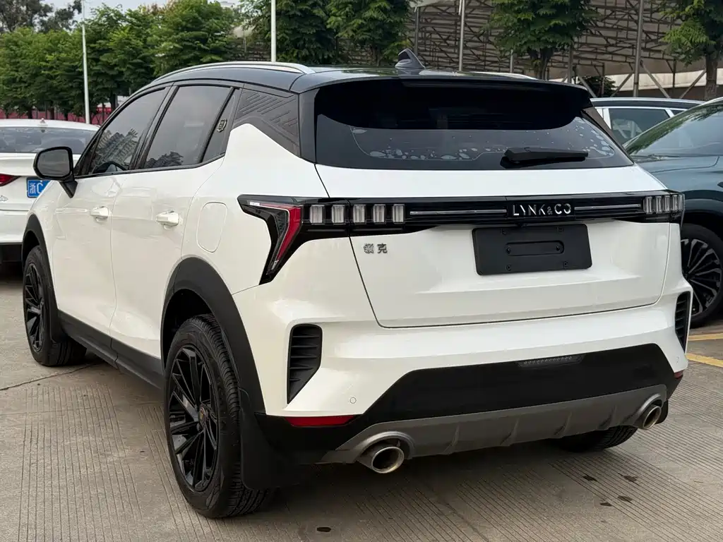 Lynk & Co 06 — миниатюра 7