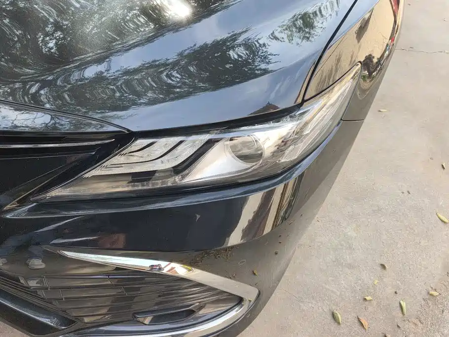 Toyota Camry — миниатюра 4