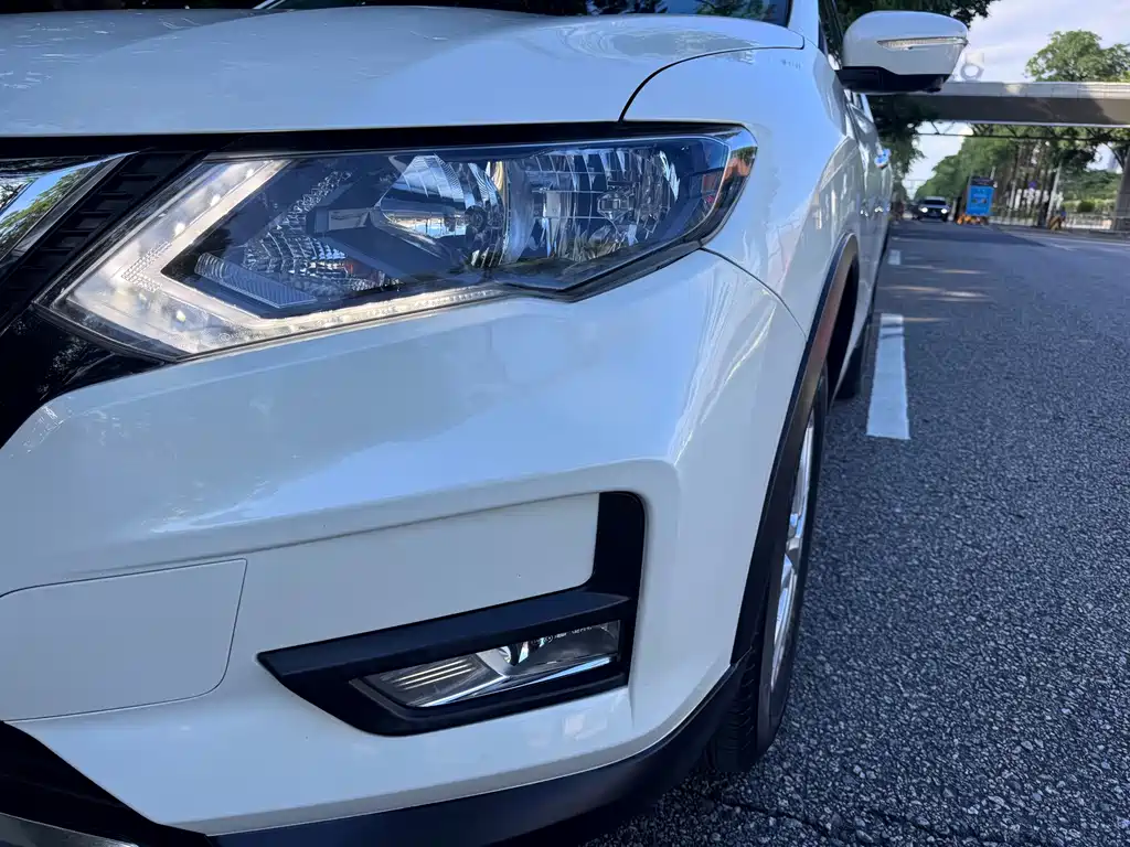 Nissan X-Trail — миниатюра 9