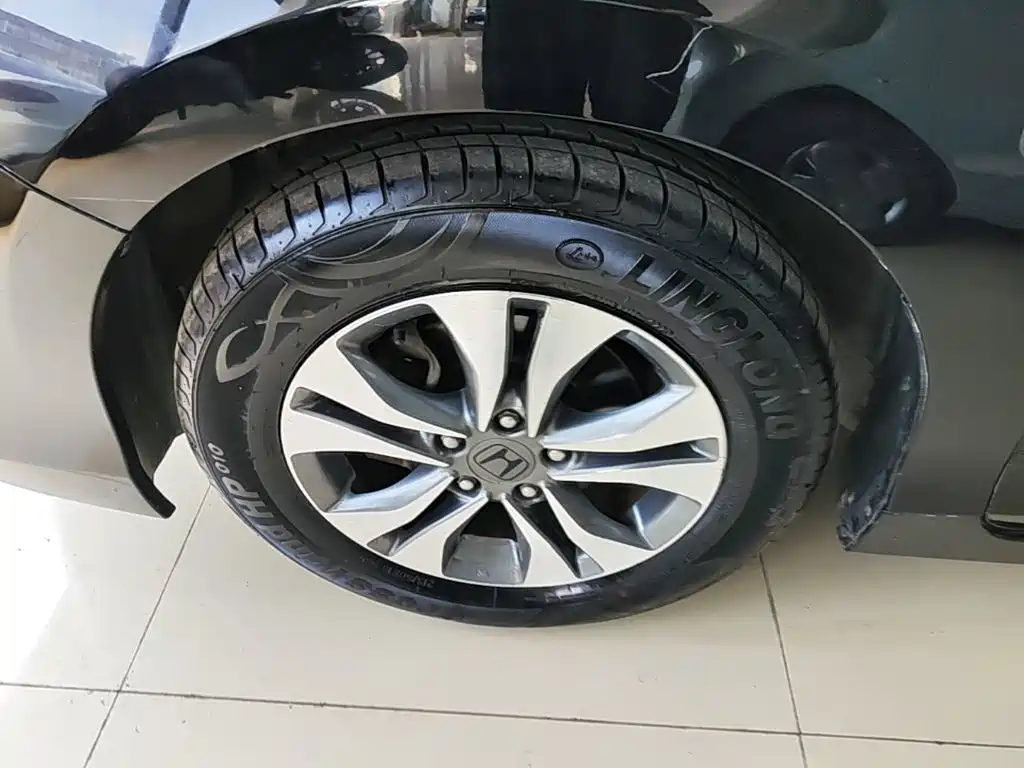 Honda Accord — миниатюра 23