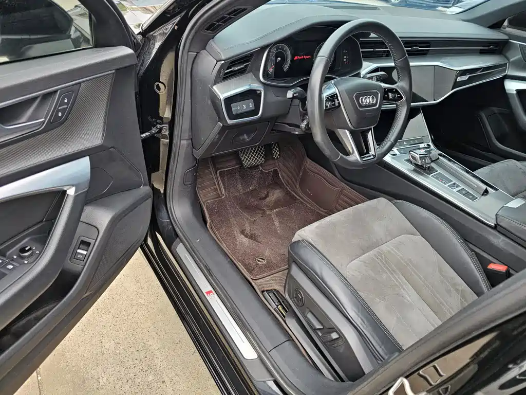 Audi A6L — миниатюра 5
