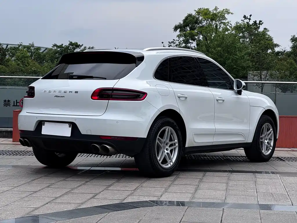 Porsche Macan 2016 Macan 2.0T